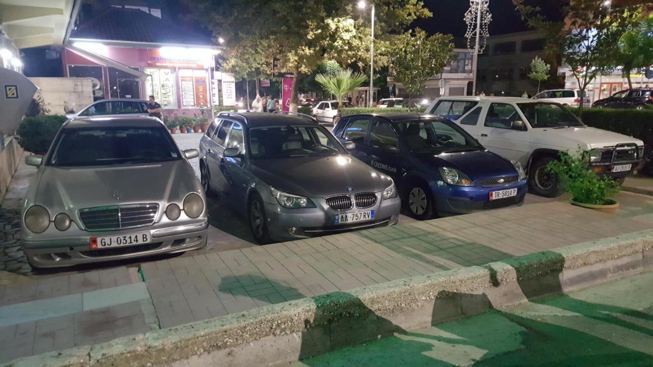 Hotel Brace Gjirokastër Exteriér fotografie